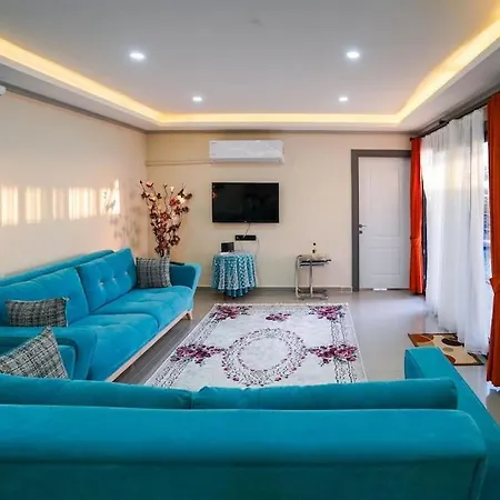 Hotel Mees / Kargi 4*